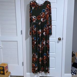 Maxi floral dress